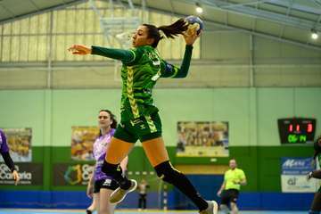 El Rocasa consolida en Telde su buena racha ante el Caja Rural (34-25)/TA.