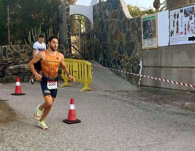 Carmelo Santana durante el desarrollo de la prueba/TA.