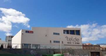 Edificio de los multicines (Foto TA)