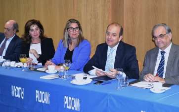 Autoridades presentes en Taliarte (Foto TA)