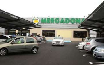 El nuevo asupermercado abrió el pasado viernes (Foto Francisco Socorro/C7)