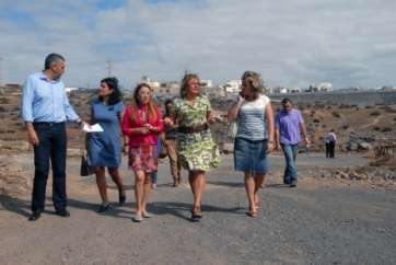 Visita instiuacional a los terrenos de Lomo Silva, en agosto de 2011 (Foto TA)