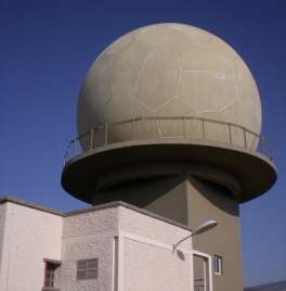 Imagen del nuevo radar instalado en el Aeropuerto de Gando (Foto TA)