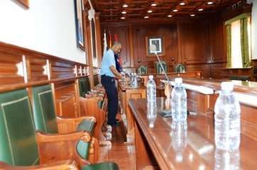 El salón de Plenos, minutos antes del inicio de la sesión corporativa (Foto TA)