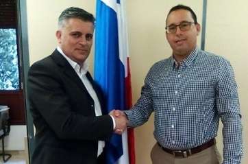 Marco Antonio Cabrera (i.) y José Solís (Foto TA)