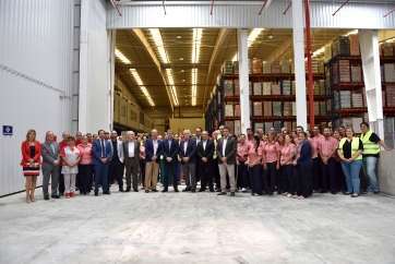 El presidente de Canarias, esta mañana en las instalaciones de Spar (Foto TA)