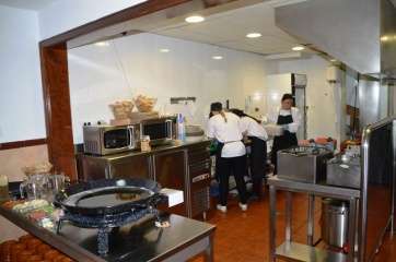 Cocina del restaurante (Foto TA)