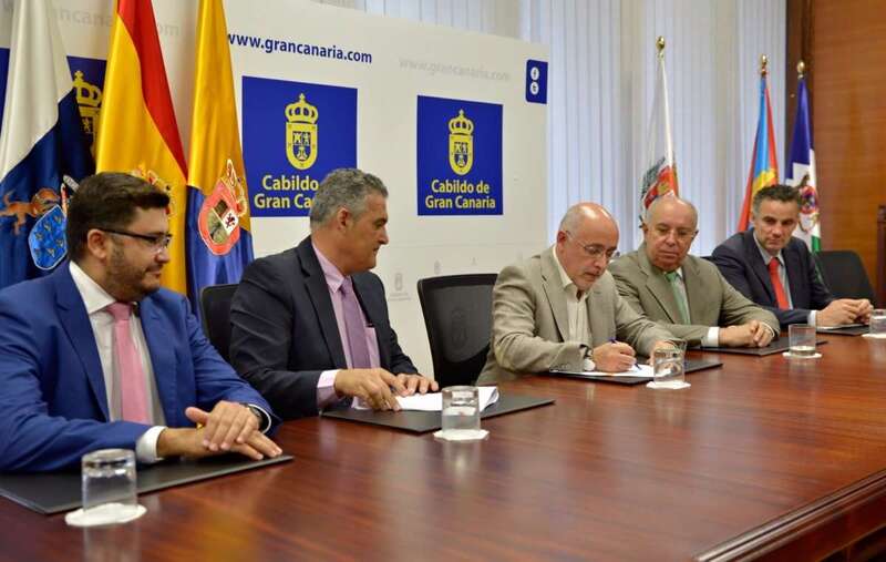 Hoy se culminó la firma de los contratos programas con Global (Foto TA)