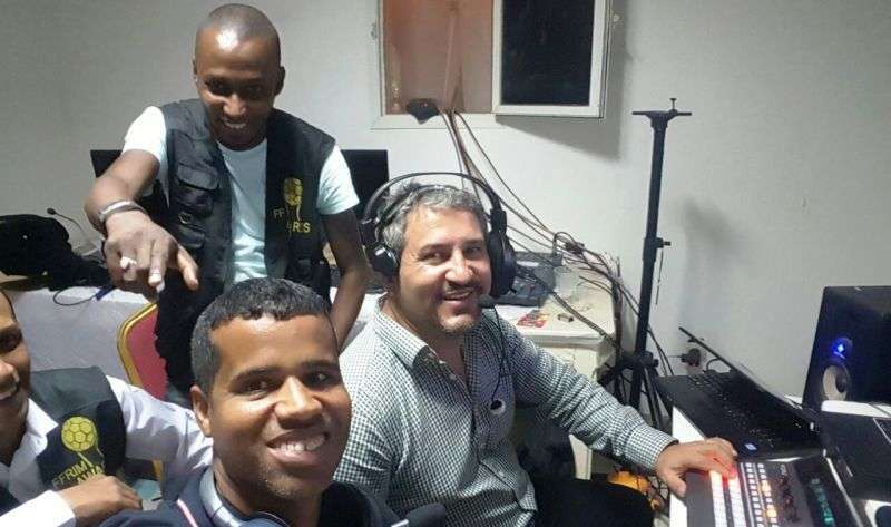Carmelo Ramos, en los estudios de la TV Mauritana (Foto TA)