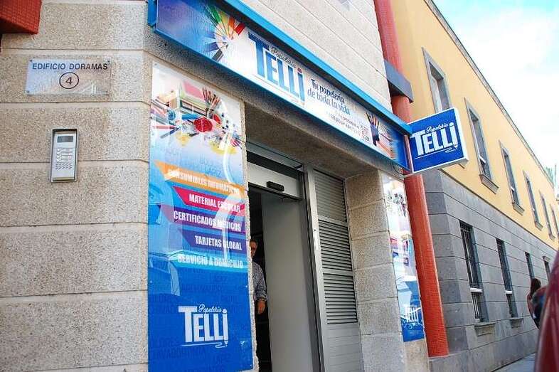 Papelería Telli está en la calle de Profesor Francisco Cruz, en San Juan (Foto TA)