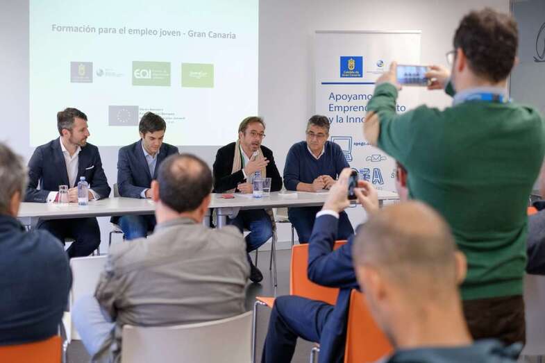 Presentación del programa de formación (Foto TA)