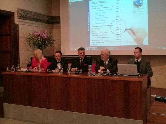 El acto se celebró en la Casa Colón (Foto TA)