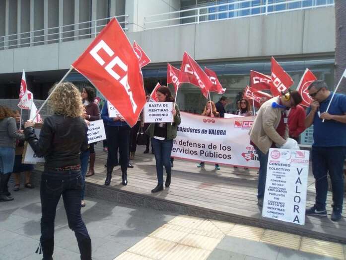 Imagen de una de las protestas de los trabajadores de Valora (Foto TA)
