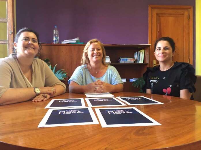 Celste López (i), Mónica Muñoz y Toñi Méndez (Foto TA)