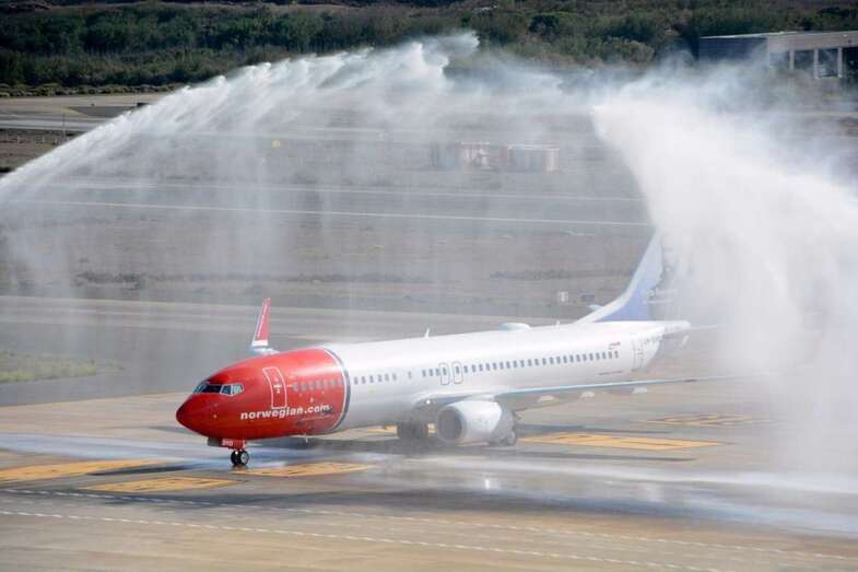 Archivo.Imagen del bautizo de un avión que estrena una ruta aérea desde Gran Canaria (Foto TA)