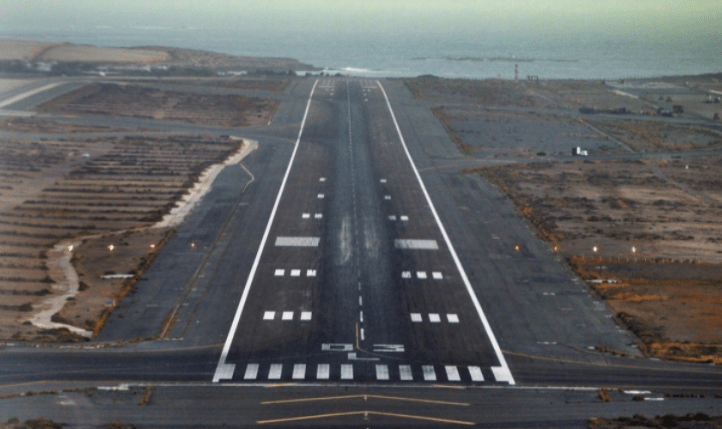 Terminal del Aeropuerto de Gran Canaria (Foto Stanislav Klajban)