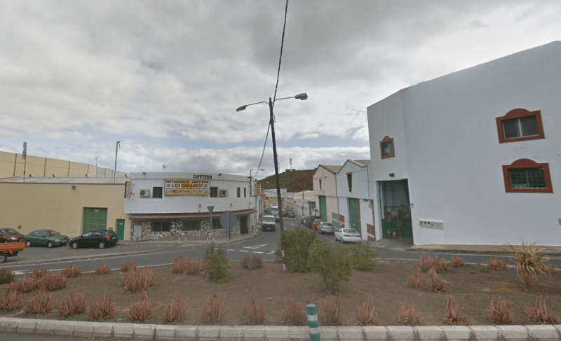 Acceso principal a la zona industrial del Cruz de La Gallina (Foto Google Maps)