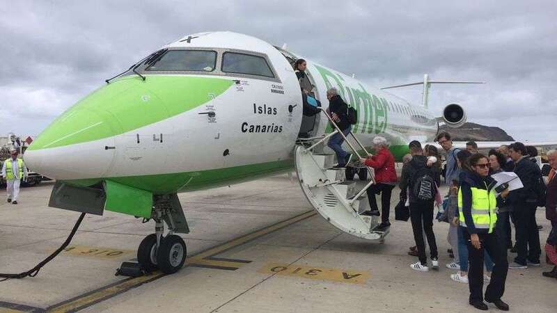 Aeronave de la compañía Binter que cubre la ruta Gando-Vigo (Foto TA)