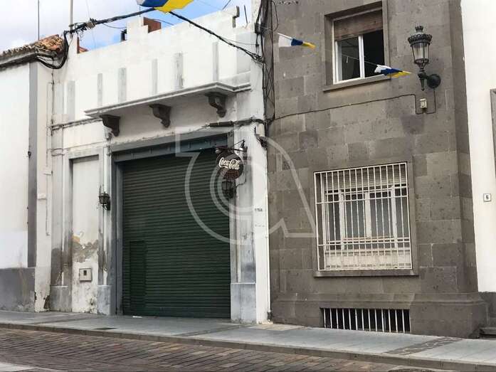 La Cafetería Cruz, cerrada ya este lunes (Foto TA).