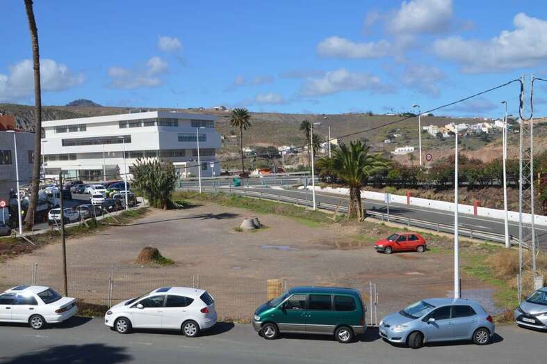 Solar donde se alzará el nuevo edificio proyectado por Preconte (Foto TA)