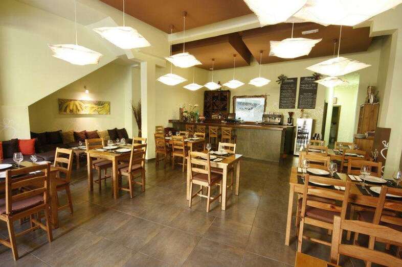 Interior del restaurante La Tunera (Foto TA)