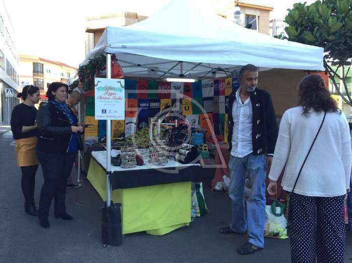La feria abrió sus puertas esta tarde a las 16.00 horas en la parte baja de la Avenida de la Constitución (Foto TA)