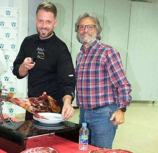 Anibal Falcón con Jorge Duarte, días atrás en Yrichen )Foto TA)