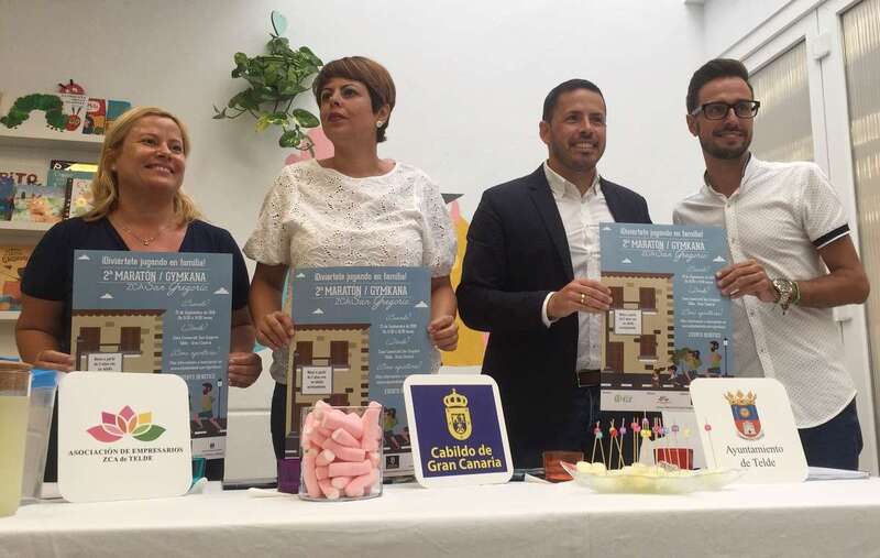 Mónica Muñoz, Minerva Alonso, Héctor Suárez y Eleazar Ortega, durante la presentación en las instalaciones de La Escuela de Ele (Foto Daniel Ojeda)