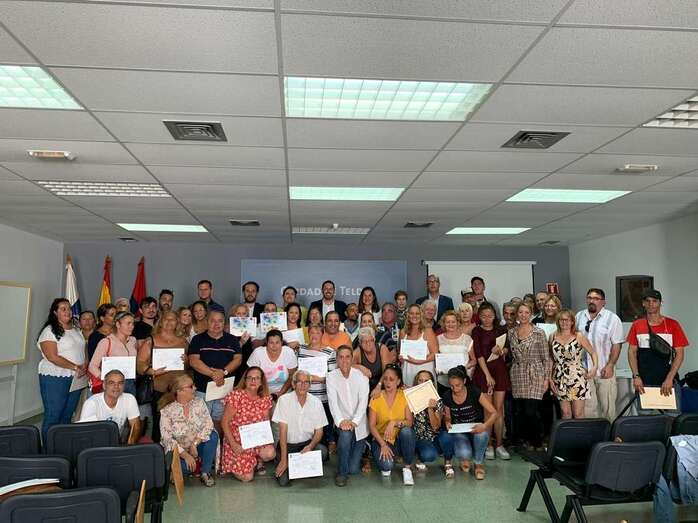 El acto se celebró en las instalaciones de Desarrollo Local, en Los Llanos (Foto TA)
