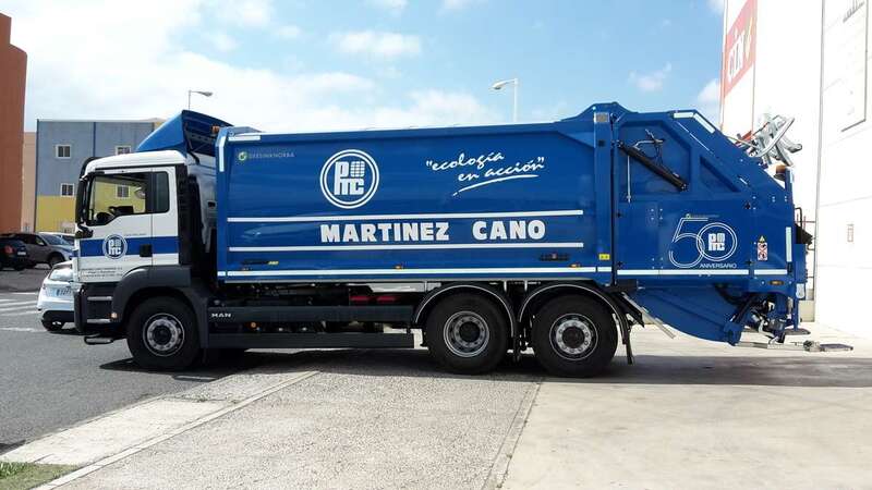 Imagen de un vehículo de Martínez Cano en la zona industrial de El Goro (Foto TA)