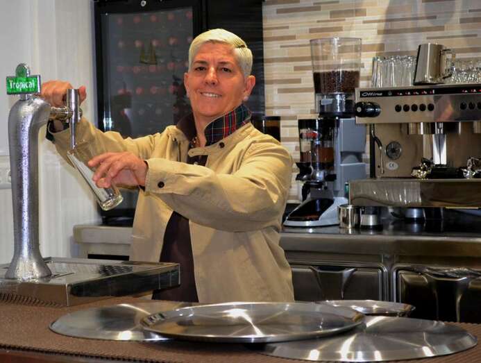 Carmen Santana, propietaria de La Rubia (Foto TA)