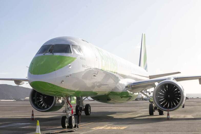 Imagen de uno de los Embraer E195-E2 operados por Binter / TA