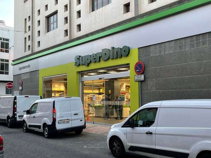 Imagen de uno de los establecimientos que HiperDino explota en Telde / TA