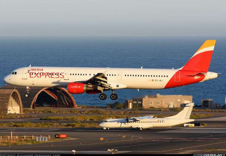 Aeronave de Iberia Express/Alejandro Hernández León.