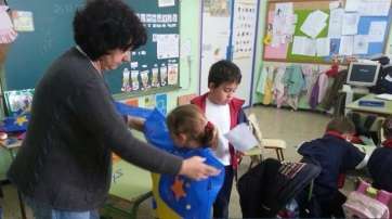 Preparativos de las escuelas para celebrar el Carnaval (Foto TA)
