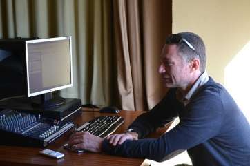 El escultor Manolo González (Foto TA)