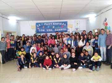 Alumnos que participaron en la iniciativa (Foto TA)