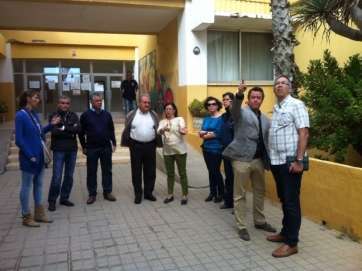 Un momento de la visita al CEIP Príncipe de Asturias (Foto TA)