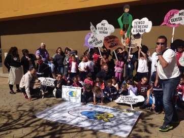 Actividades de los pequeños con motivo del Día del Libro (Foto TA)