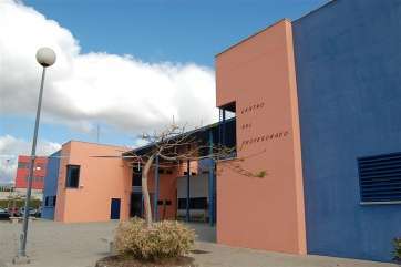 Instalaciones de la Escuela de Idiomas en La Garita (Foto TA)