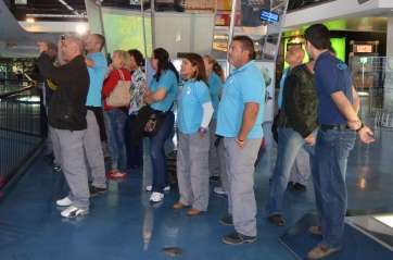 Grupo de alumnos durante la visita (Foto TA)