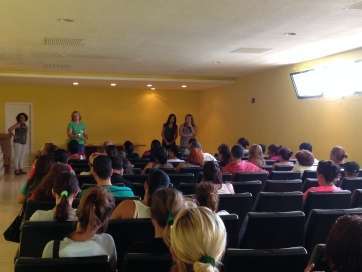 Los lotes se repartieron esta tarde en el edificio de la antigua Gerencia de Jinámar (Foto TA)