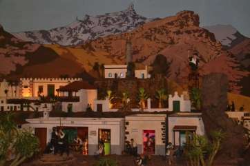 Belén de José Sánchez, instalado en la plaza de San Gregorio (Foto TA)