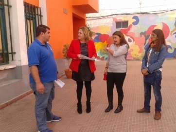 La primera regidora teldense durante la visita a las obras (Foto TA)