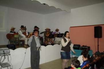 Un momento de la actividad en el centro de Jinámar (Foto TA)