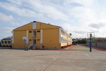 Imagen del CEIP Príncipe de Asturias, lugar en el que se desarrolló parte de la actividad (Foto TA)