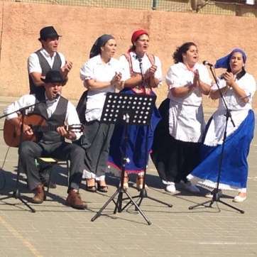 Momento de la fiesta de este viernes (Foto TA)