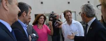 Fernando Clavijo y la alcaldesa Carmen Hernández, junto a José Regidor e investigadores en el PCTM de Taliarte