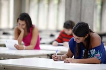Imagen de archivo de unas pruebas de la PAU (Foto TA)