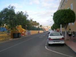 Exterior del IES Guillermina Brito (Foto TA)